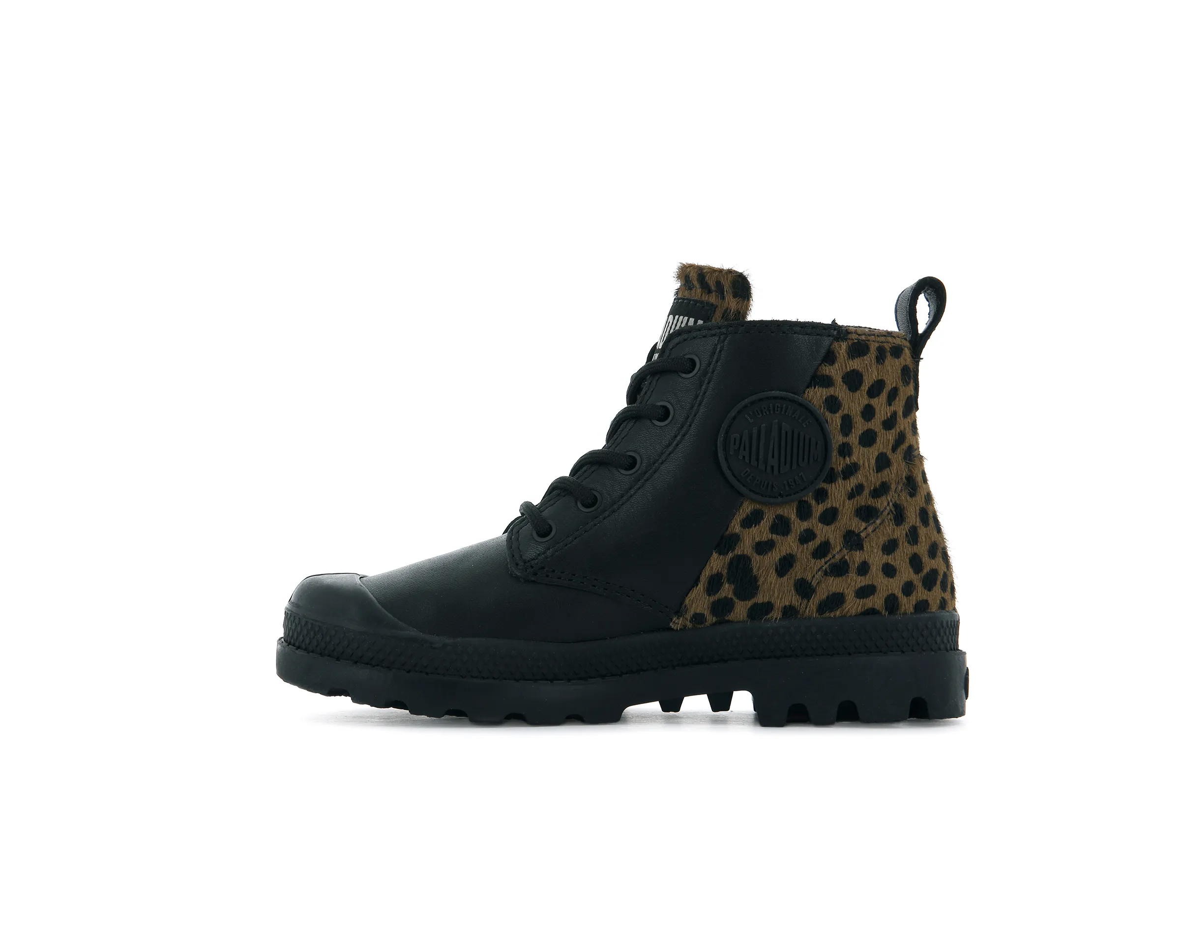 56919-049-M | PAMPA HI ZIP ROCK | LEOPARD