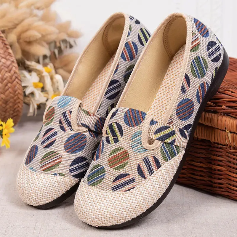 Comfortable slip-on flat shoes pointed toe