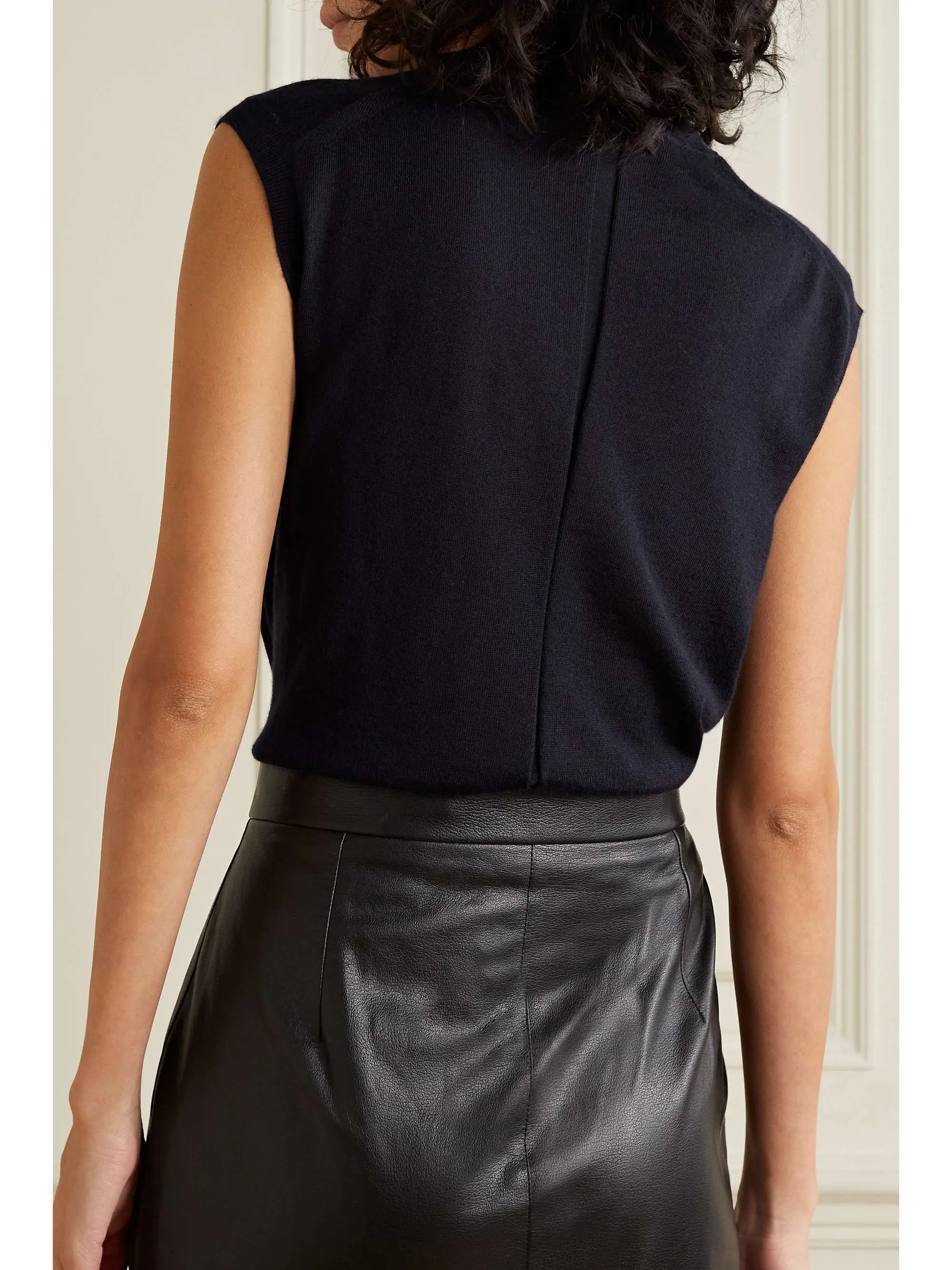 The Row  |Crew Neck Casual Style Cashmere Sleeveless Plain