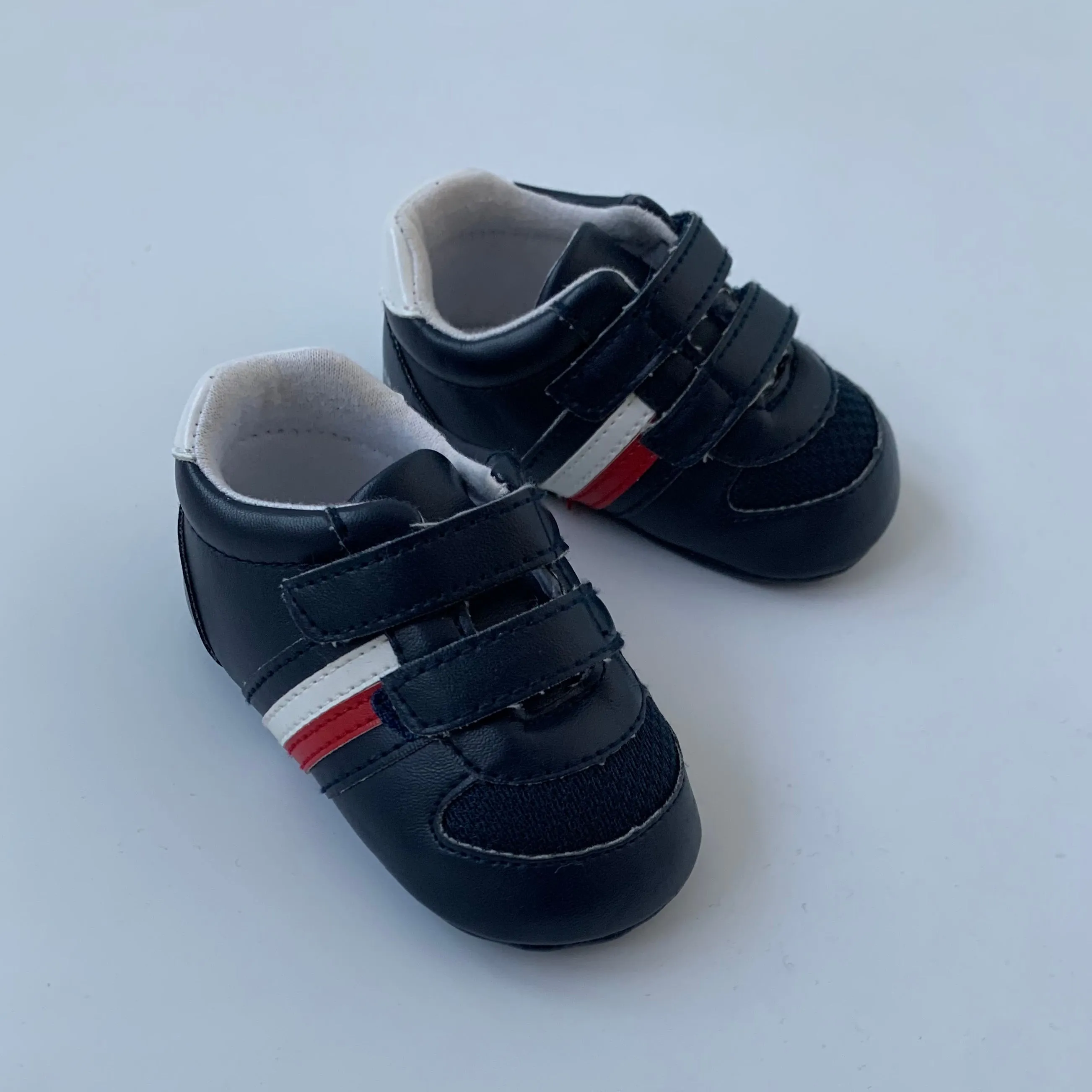 Tommy Hilfiger Navy Pram Shoes: Size 18