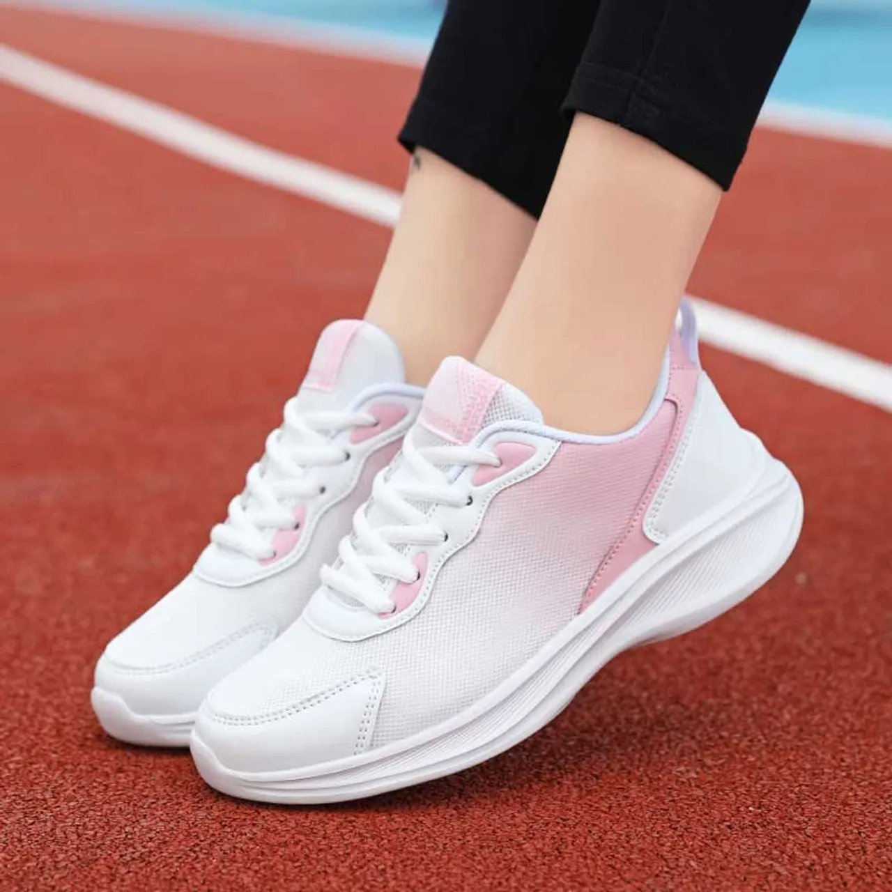 White pink flyknit casual shoe sneaker